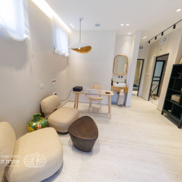 gallery picture